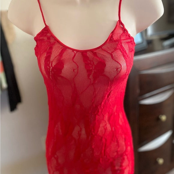 Leg Avenue Red high low mermaid style lace lingerie w/ matching panty - Picture 3 of 13